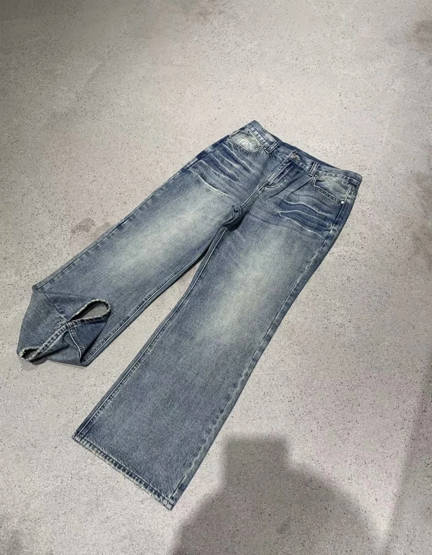 来自AN的品质无需多说！某保199！cleanfit爆裂纹路微喇牛仔裤男女