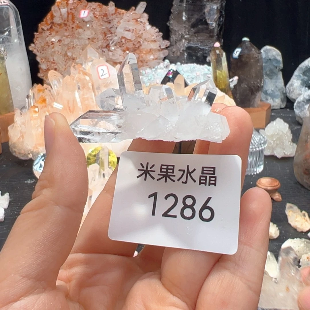 水晶未镶嵌水晶水晶