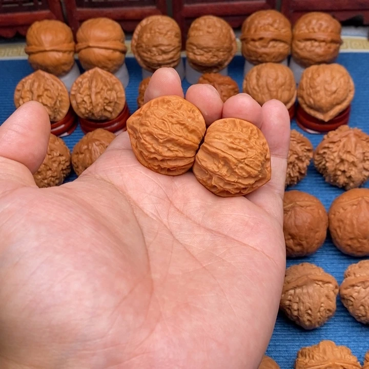 文玩核桃把件小官帽