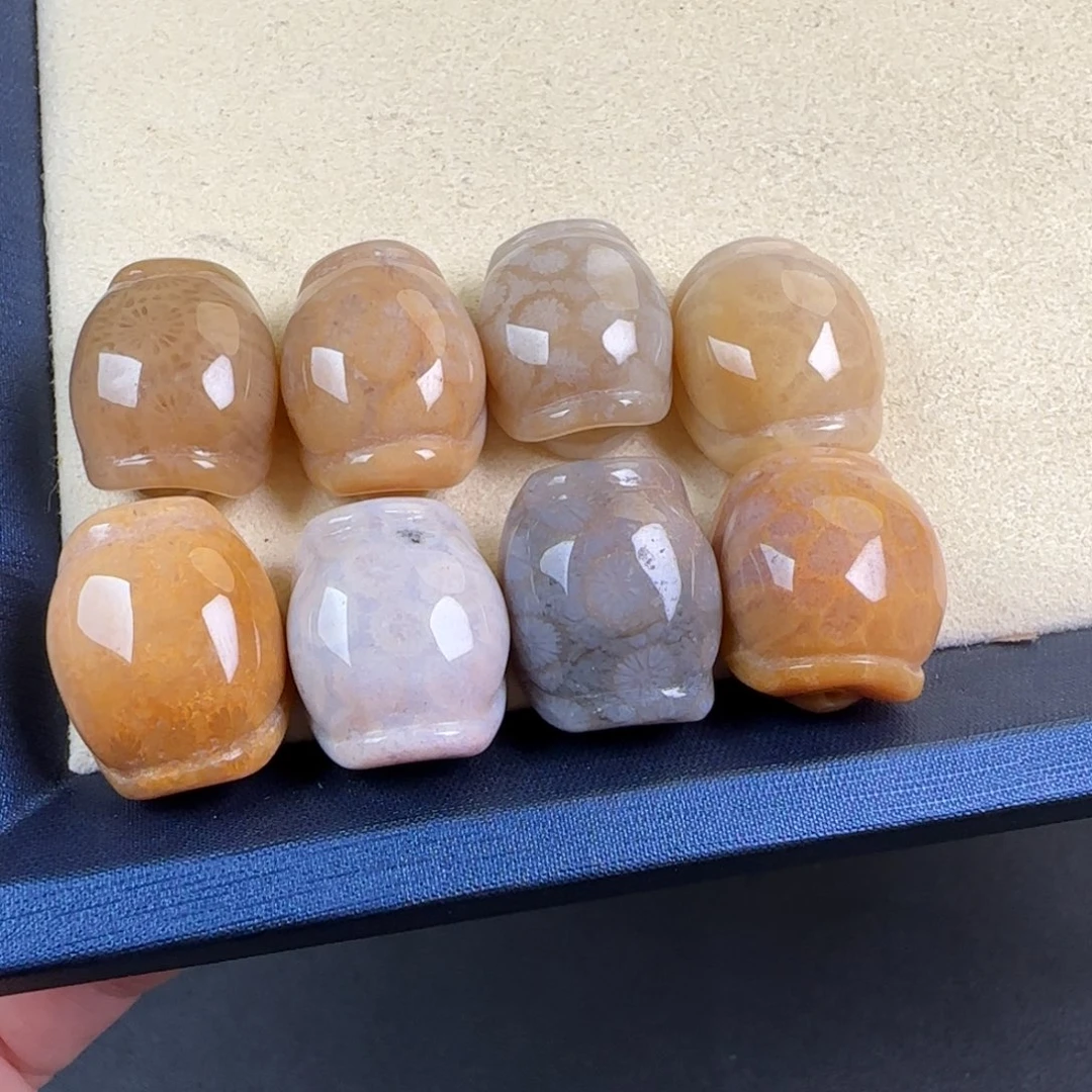 未镶嵌手链硅化玉特价漏