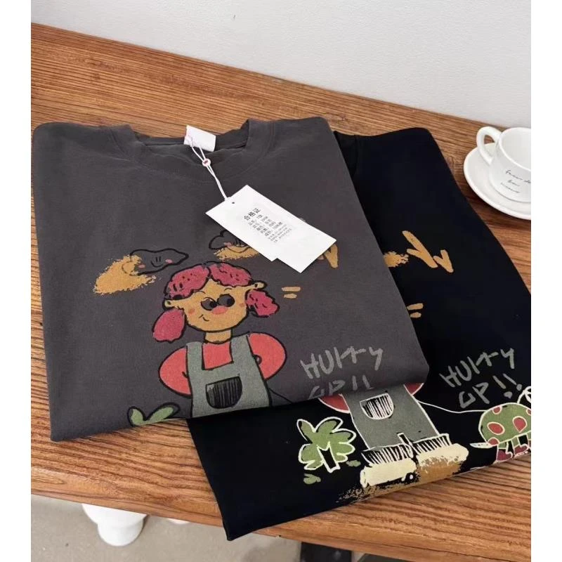 皇冠【牵乌龟小女孩】刺绣重工大版休闲百搭宽松数码印花半袖T恤