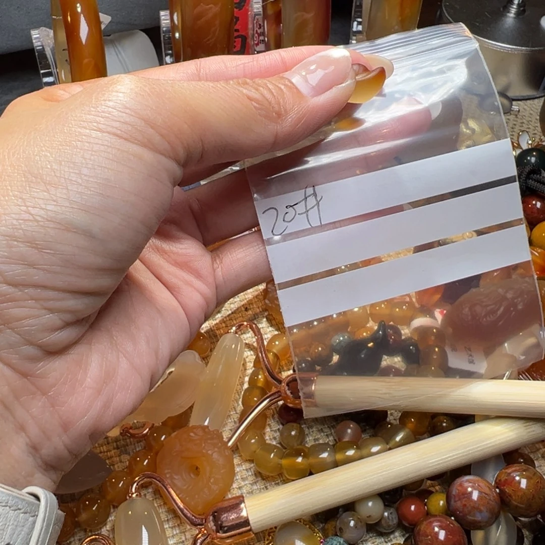 玛瑙/玉髓颈饰合金子**清20