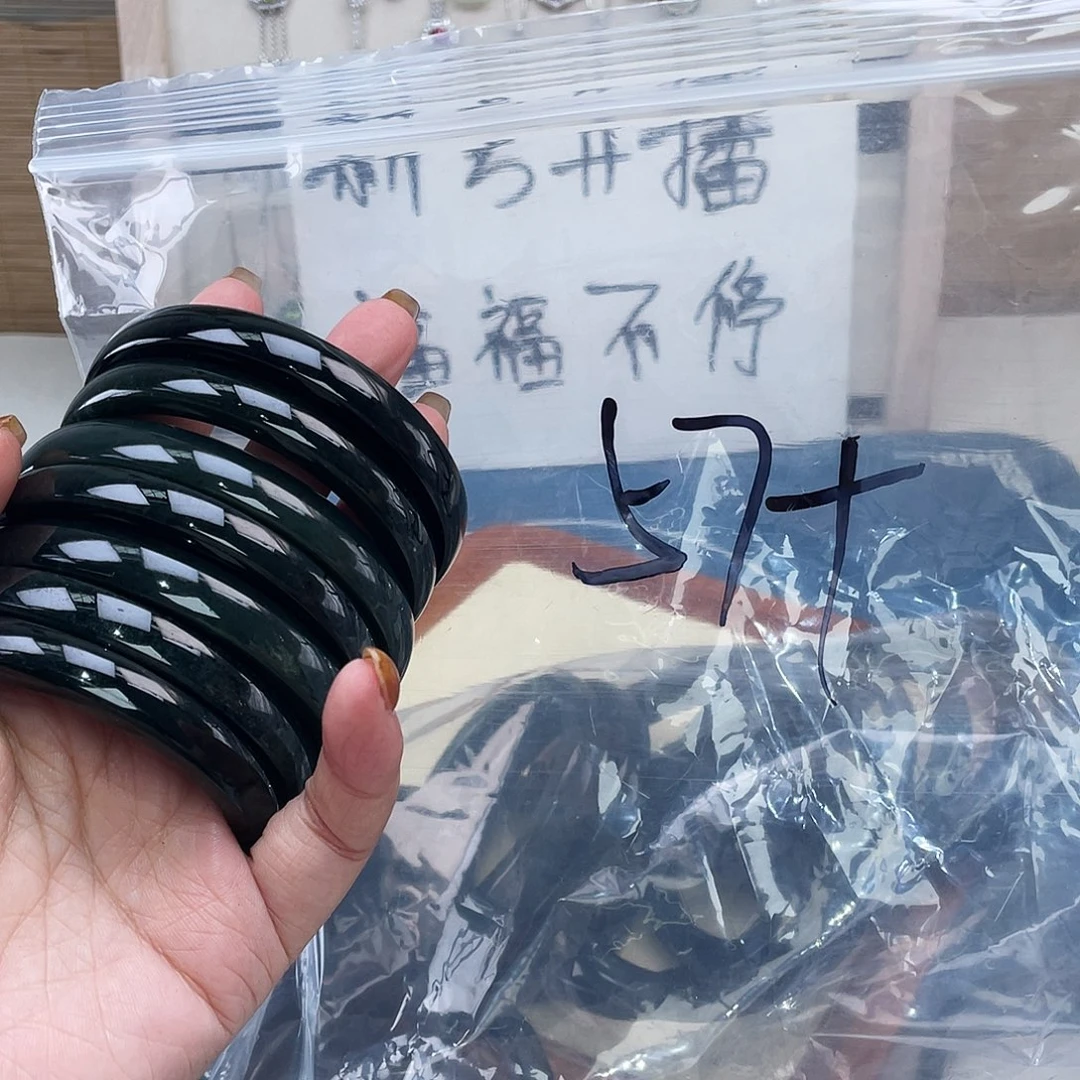 和田玉未镶嵌手绳多样性，发一件