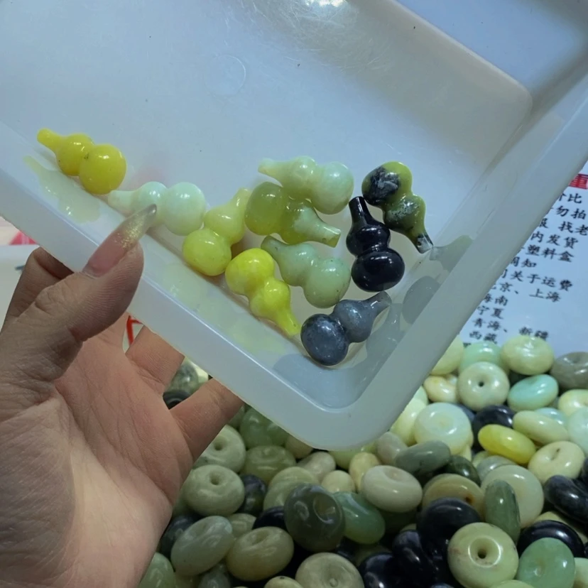 【闪购商品】蛇纹石玉其他未镶嵌43