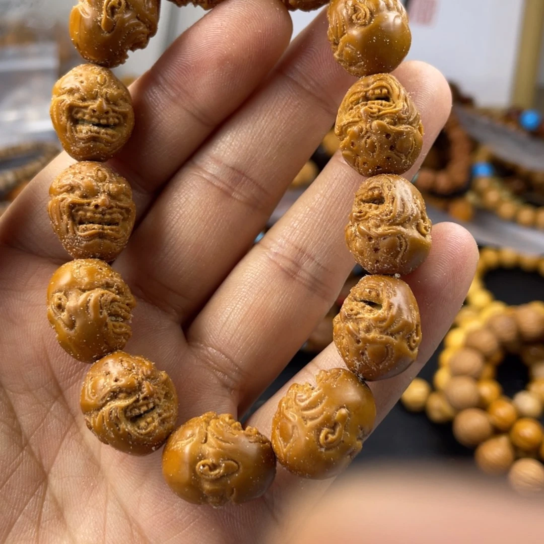 猴头核桃吊坠没事儿不