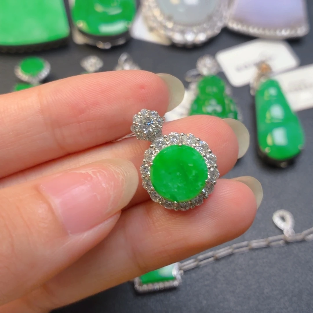 翡翠银S925镶嵌颈饰