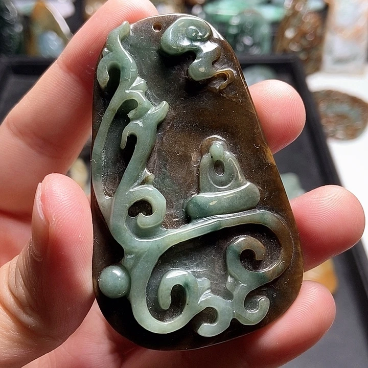 翡翠未镶嵌颈饰翡翠a货