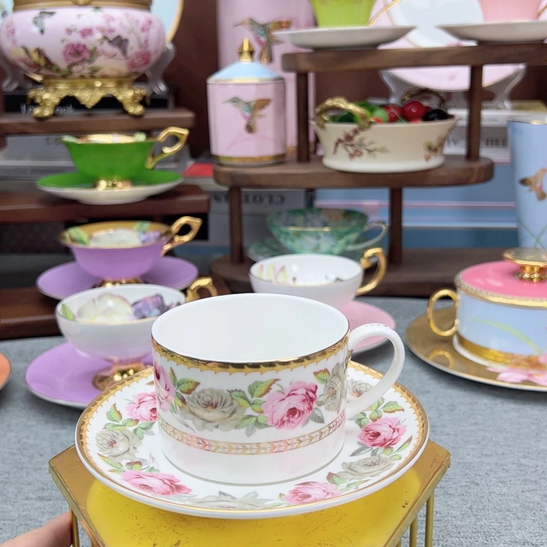 浮力皇家花园杯碟……….