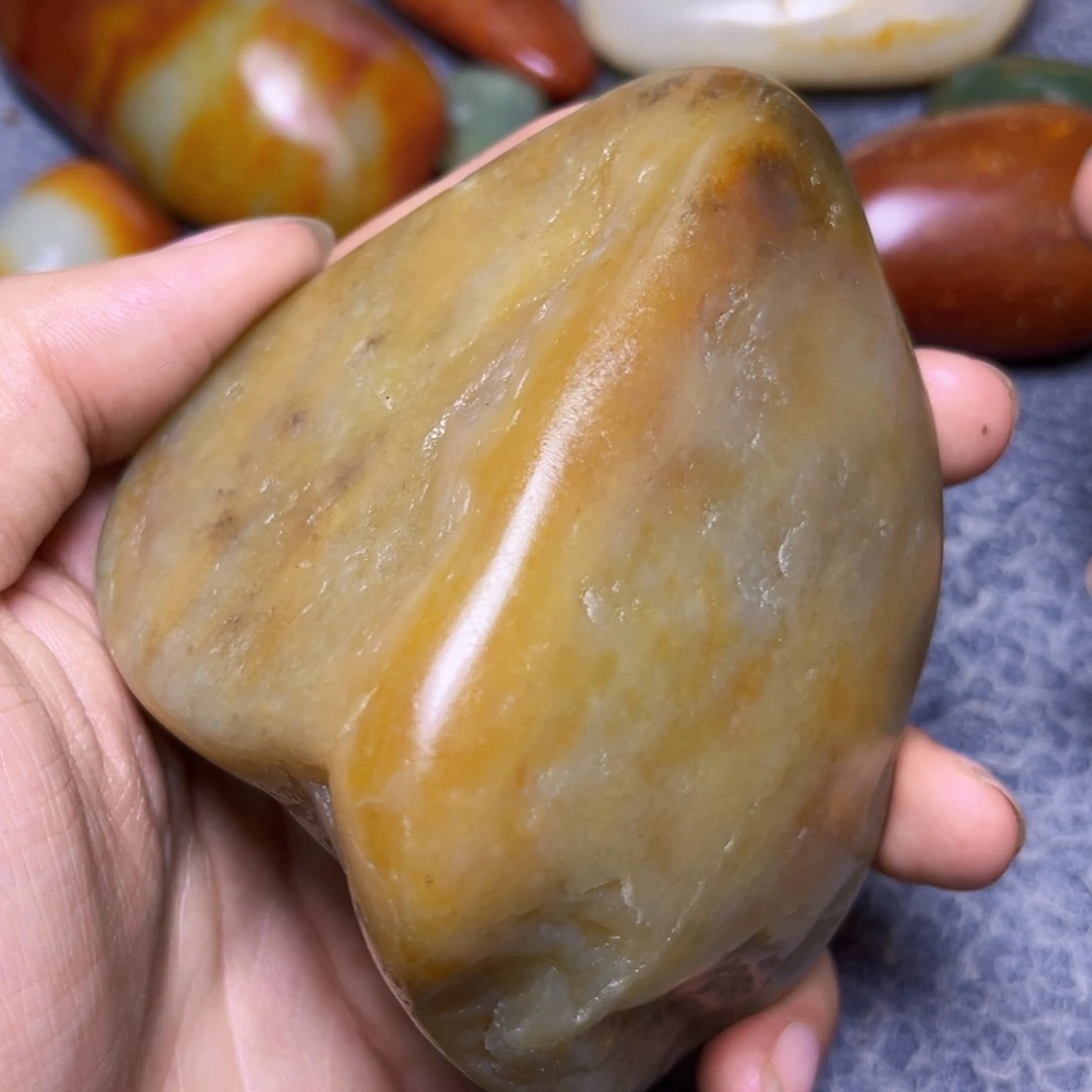 未镶嵌和田玉珠宝奇石