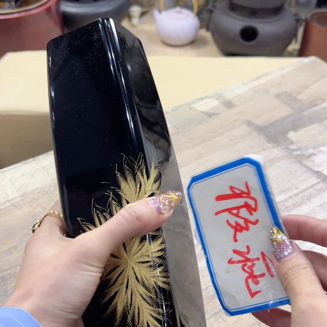 瓷片陶瓷和金属表面