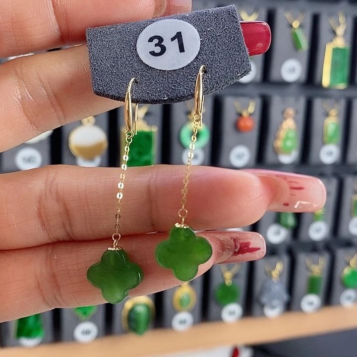 和田玉耳饰18K金镶嵌