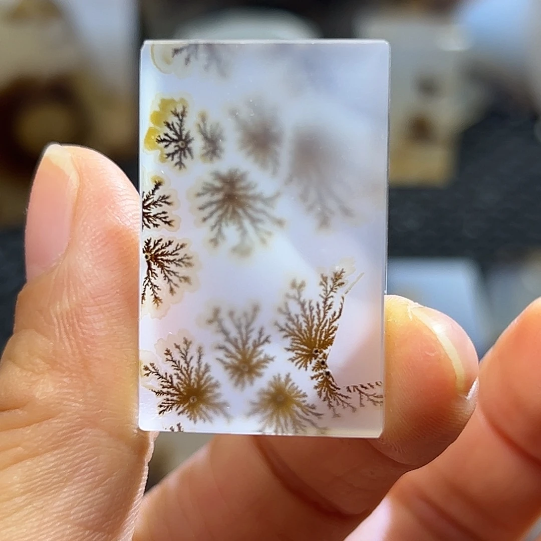 玛瑙/玉髓未镶嵌珠宝半成品