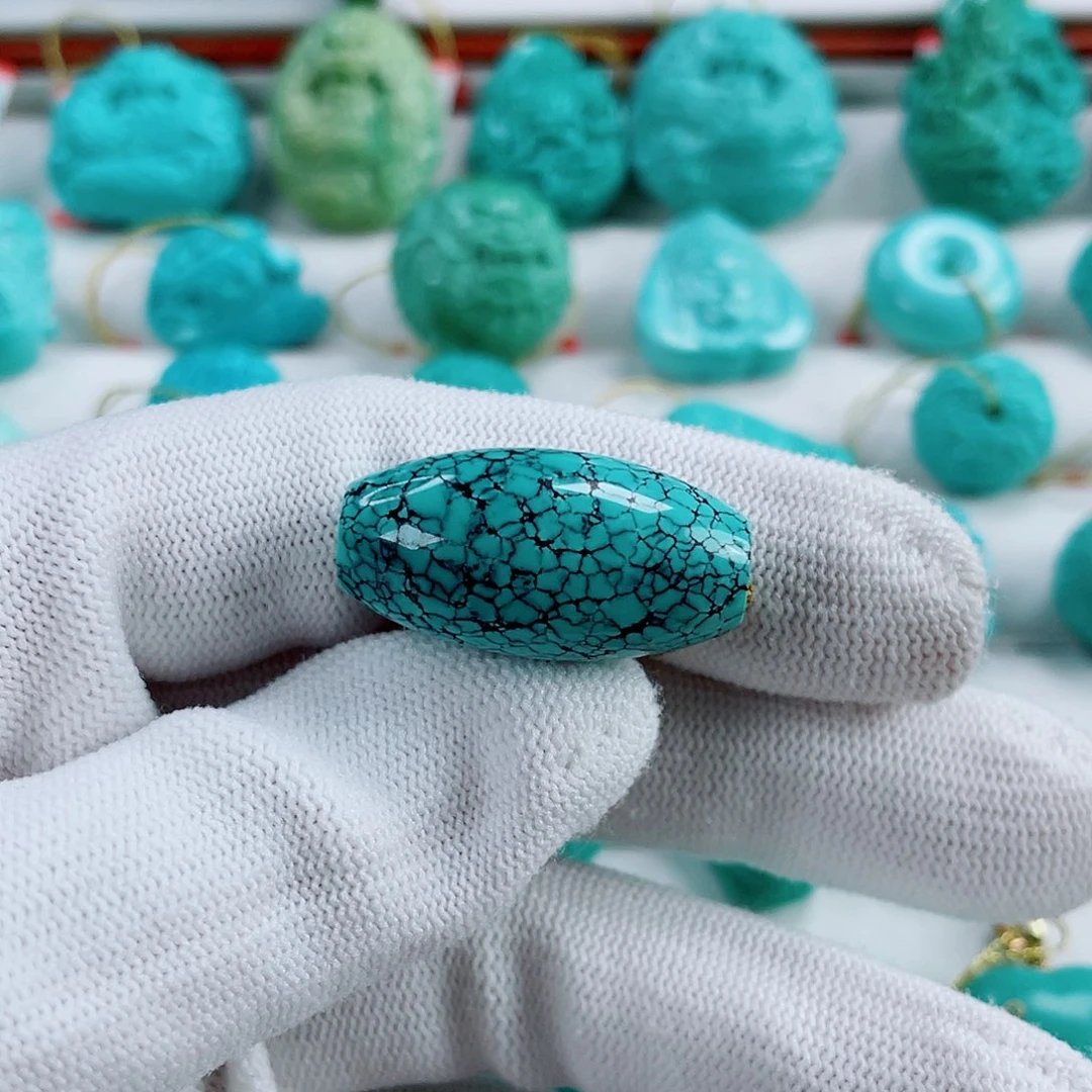 绿松石未镶嵌车挂和**财