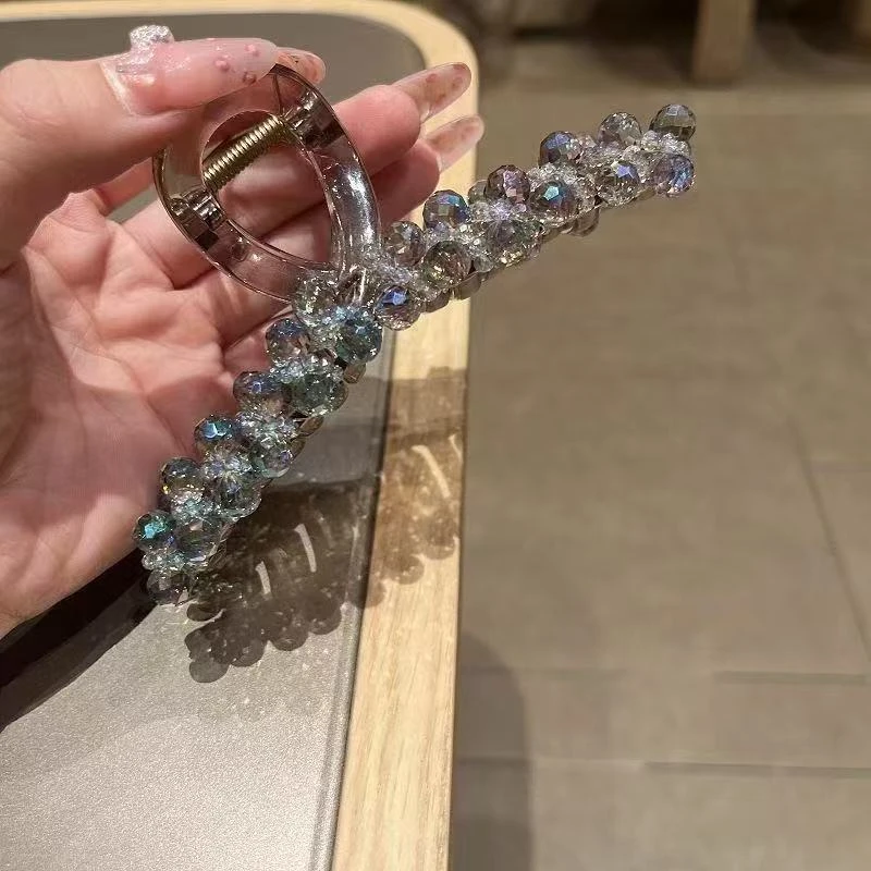 新款2025夹子发量串珠气质高级发夹后脑勺鲨鱼盘头饰轻奢抓夹