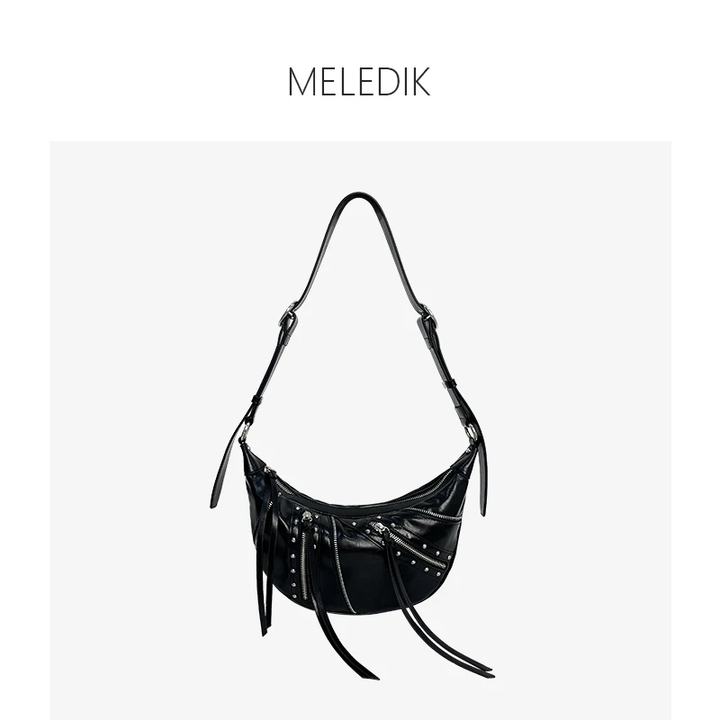 Meledik/梦拉蒂克铆钉牛角包（8999）