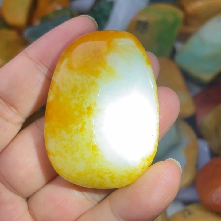 翡翠未镶嵌挂件缅甸翡翠