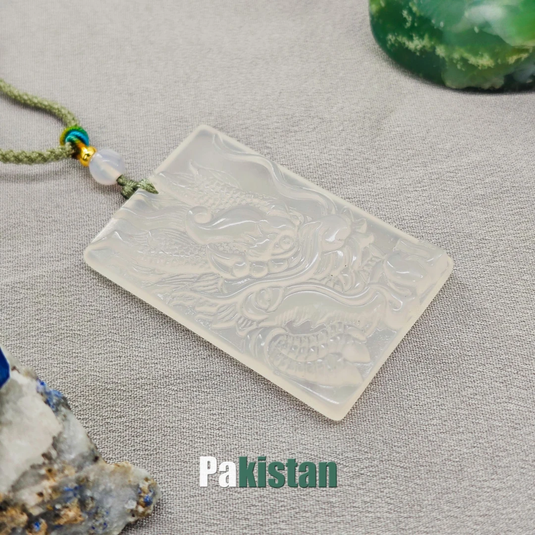 复古经典玉髓龙形平安无事牌/NYXF-MNWSP-2（多样性发货）