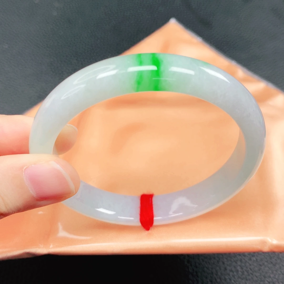 翡翠未镶嵌手镯55圈