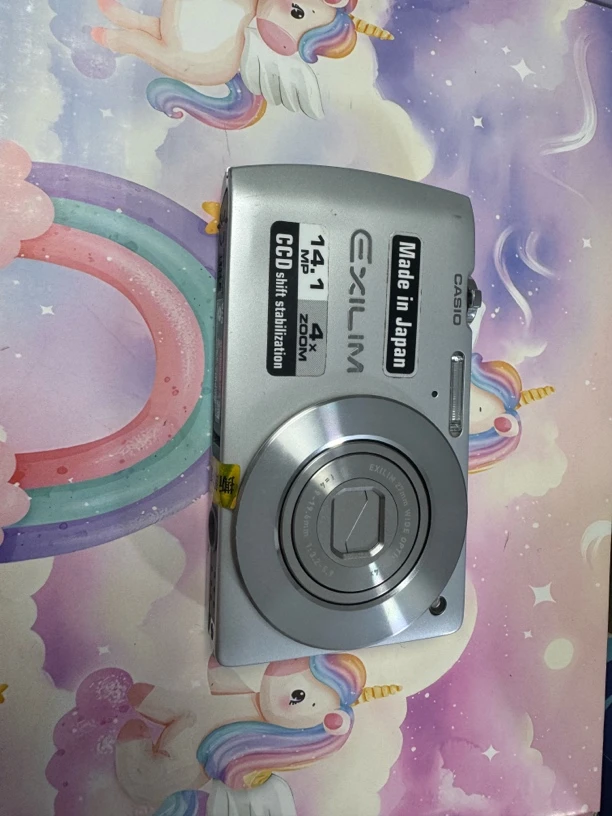 9新  卡西欧s200银色数码相机