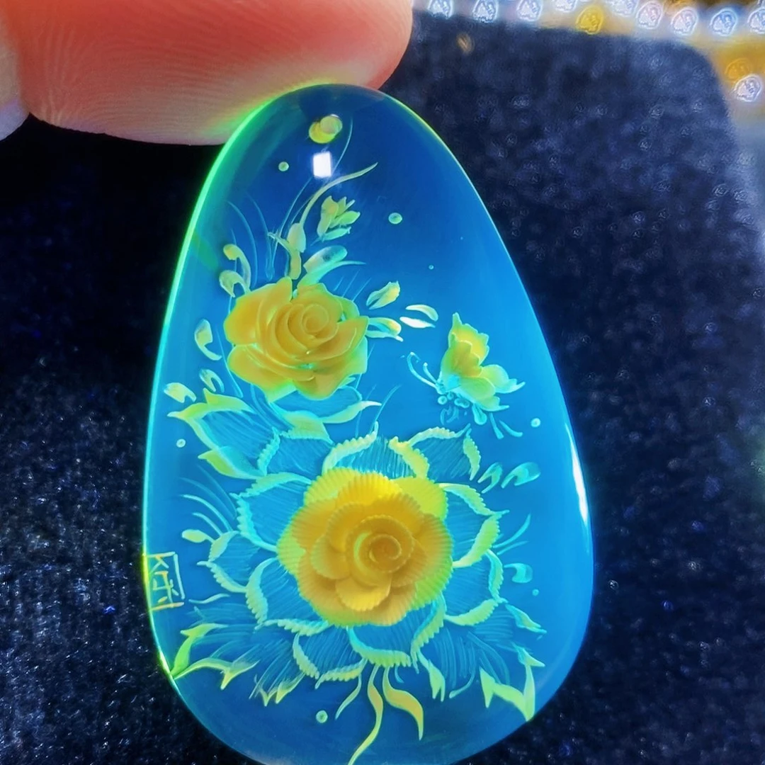 【闪购商品】未镶嵌吊坠(不含链)金珀