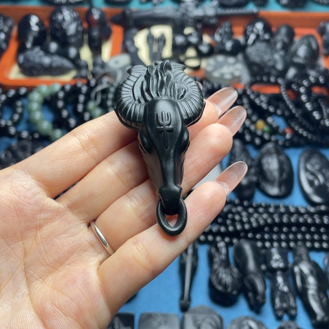 未镶嵌和田玉挂件