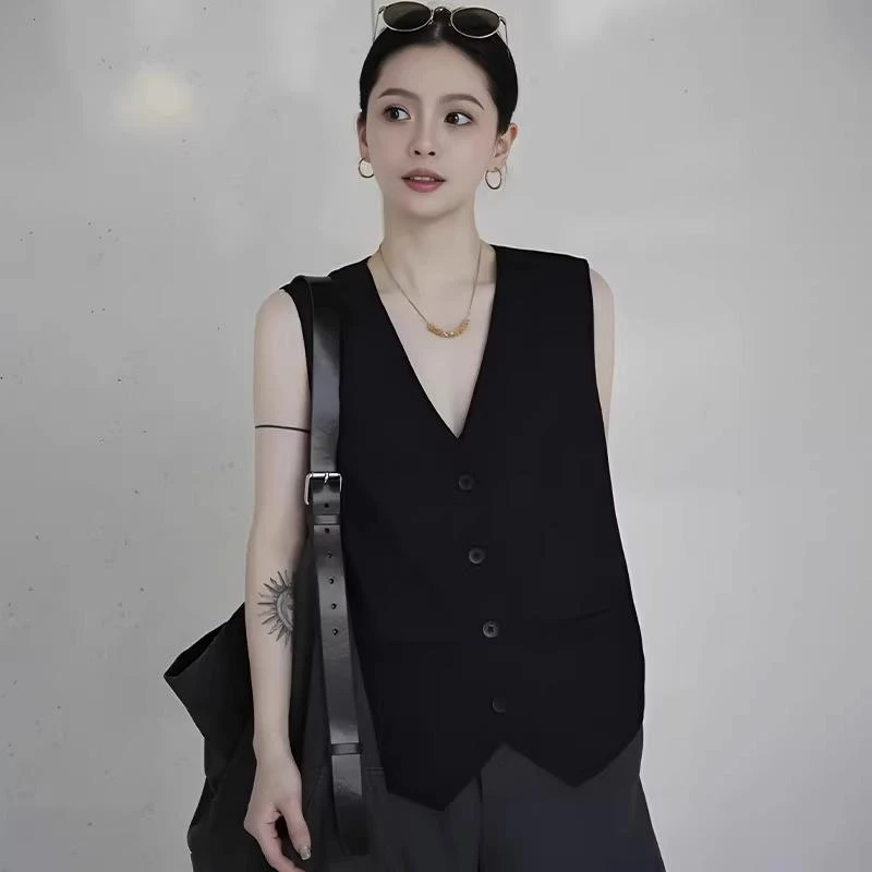 法式气质v领无袖背心西装马甲女2025新款春秋宽松小个子短款上衣