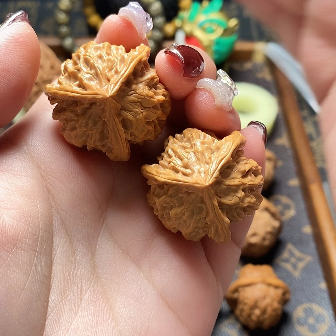 桃核把件全品盘山三棱正奔33