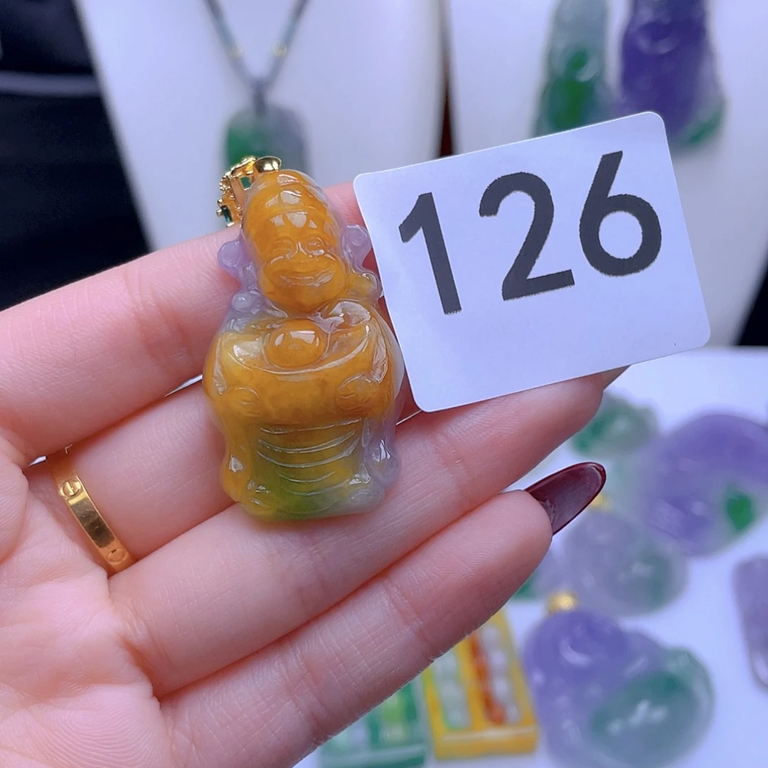 翡翠吊坠(赠链)未镶嵌