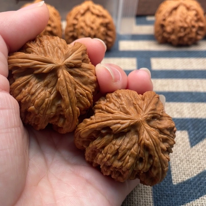 k***k核桃白狮子43核桃