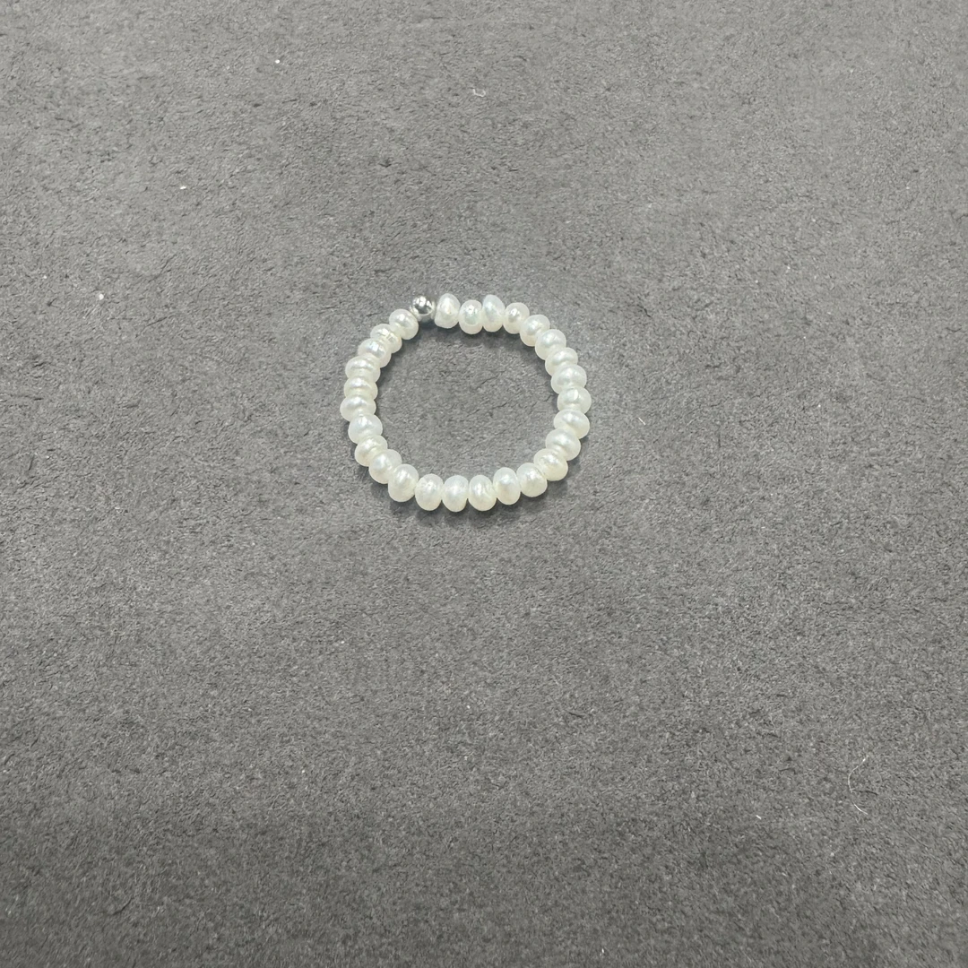 3052-天然淡水无核珍珠戒指一个3-4mm