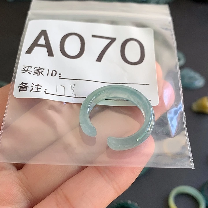 未镶嵌戒指翡翠猫爪