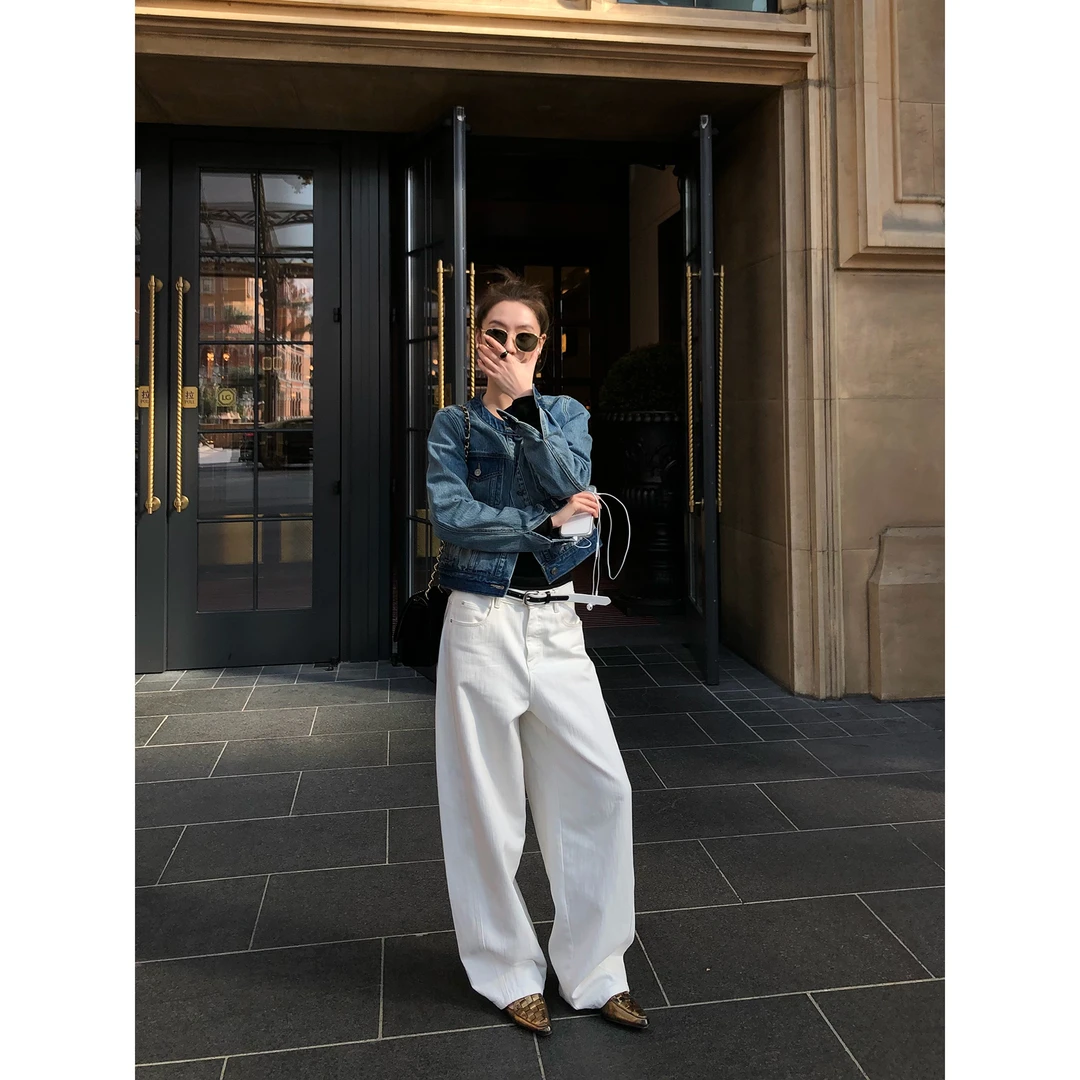 ZHAIAIAIA【慢调生活】复古宽松时尚纯棉白色直筒牛仔裤H40725GK61