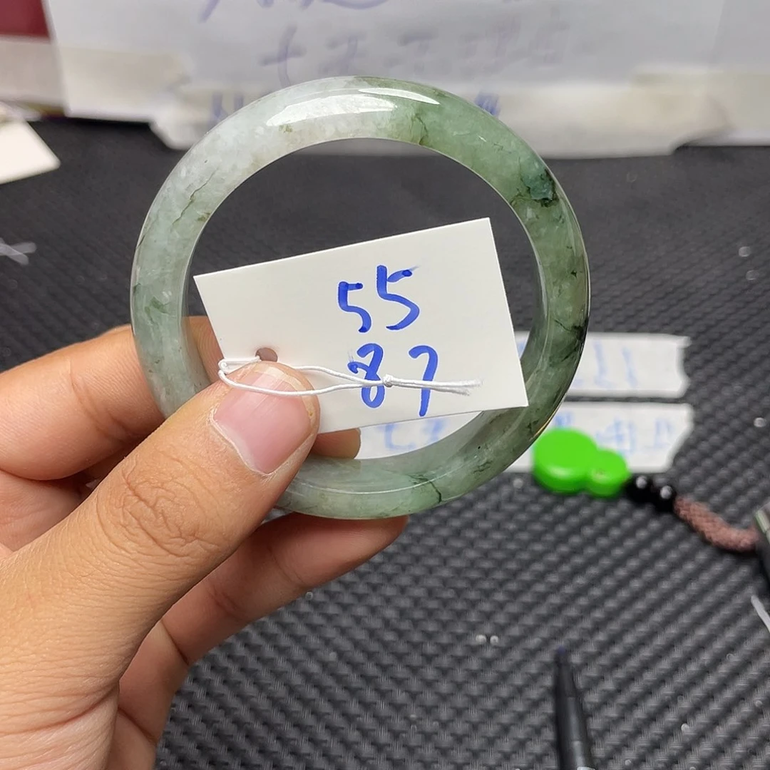 未镶嵌手镯翡翠87