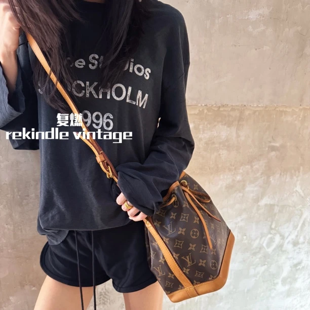 95新 LouisVuitton/路易威登 复燃精选/老花noebb水桶斜挎包