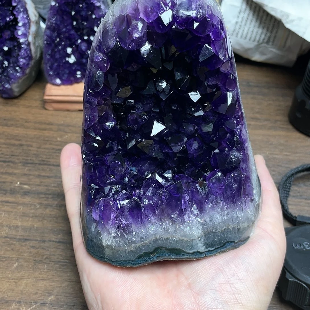 紫晶大型摆件（非配饰）未镶嵌