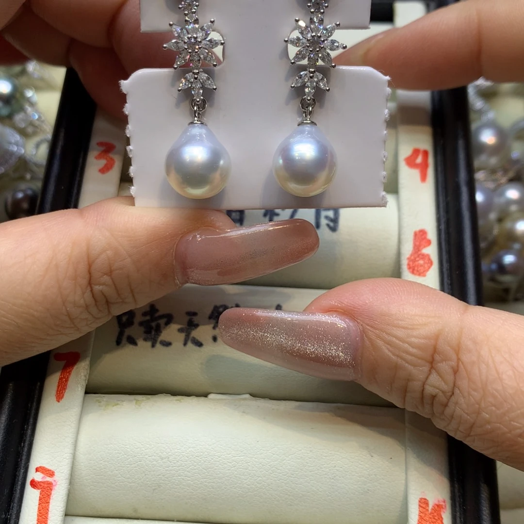 银S925镶嵌耳饰海水珍珠