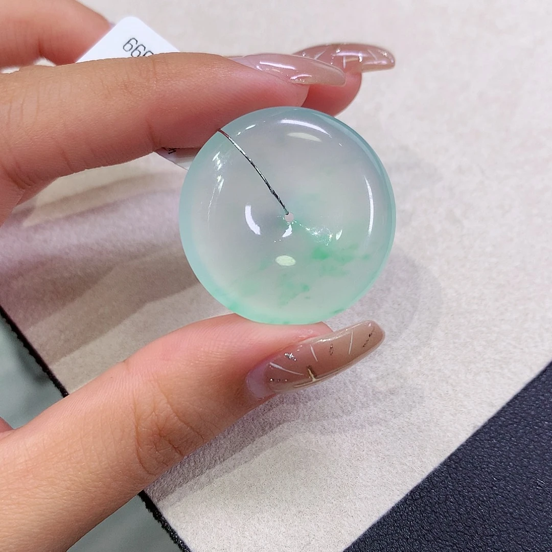 翡翠未镶嵌吊坠(不含链)29.6-6