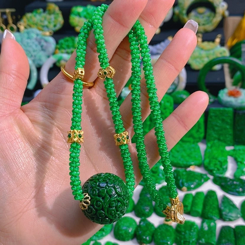 【闪购商品】翡翠颈饰未镶嵌辣绿单珠项链