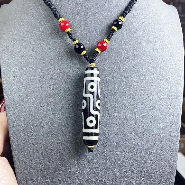 玛瑙/玉髓颈饰合金