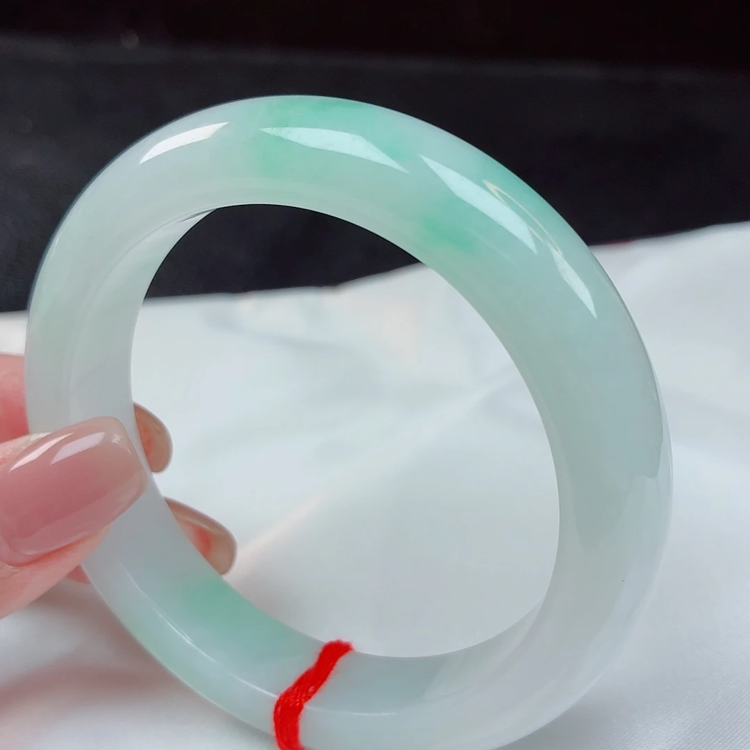 翡翠未镶嵌手镯X56