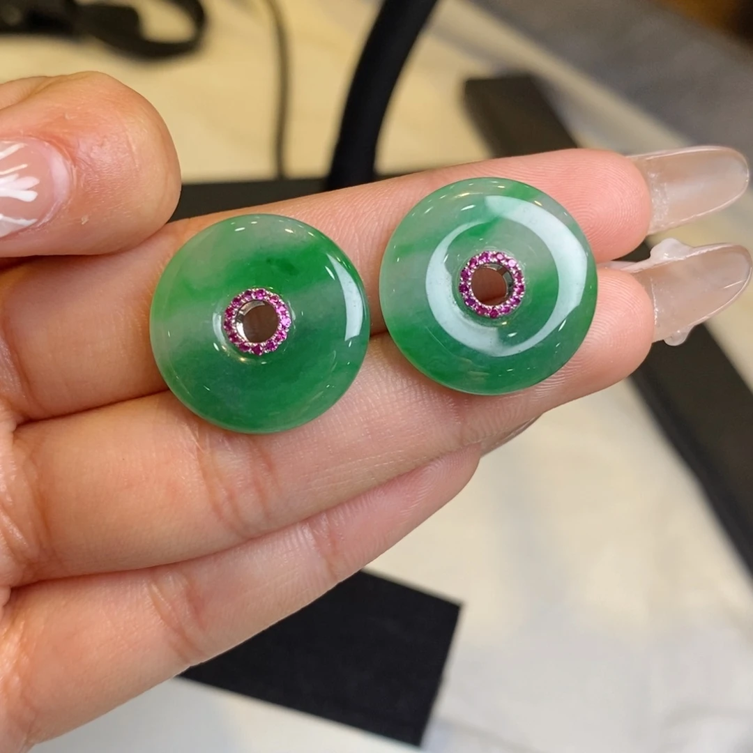 翡翠耳饰18K金镶嵌设计款甜甜圈