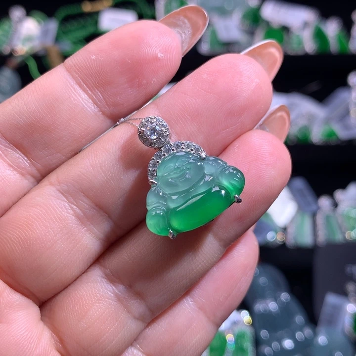 【闪购商品】颈饰银S925镶嵌翡翠天然翡翠