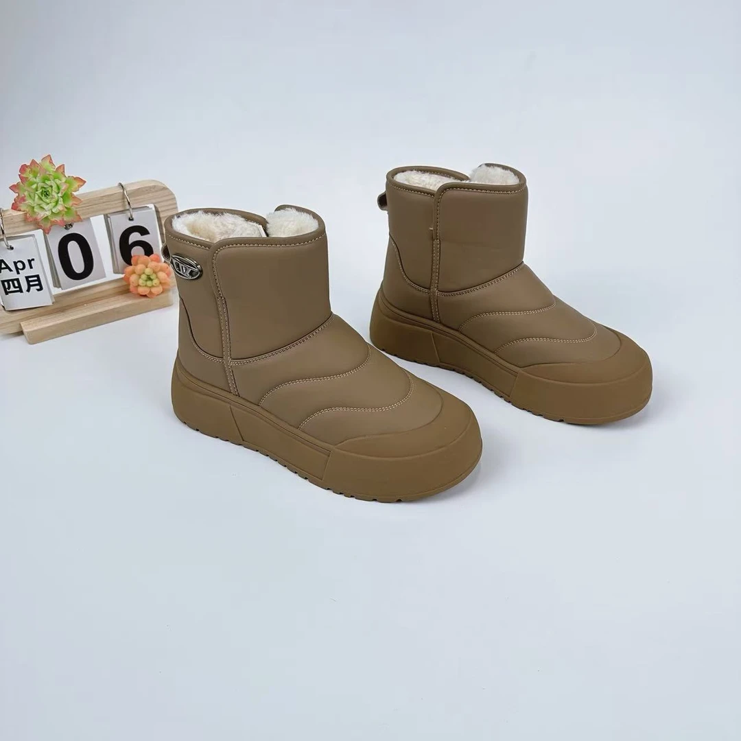 小强家女鞋  厚底保暖防滑短靴新款女（A634-67-2）（F343843026-67）