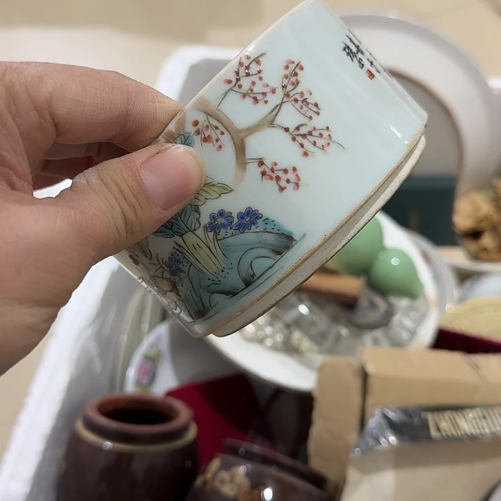 艳***红扇子吃瓜哥哥哈哈哈姐姐帮你你宝贝