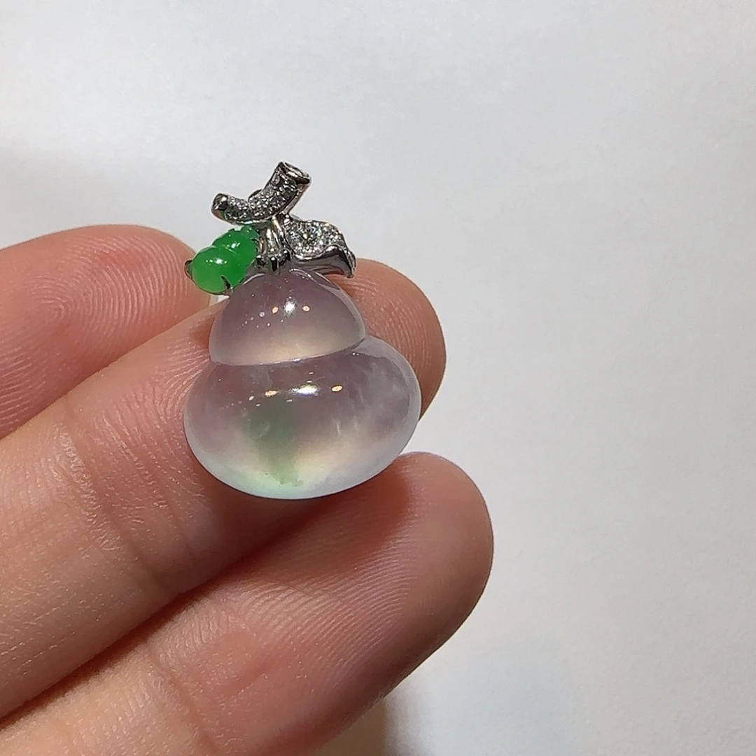 翡翠18K金镶嵌吊坠(不含链)葫芦