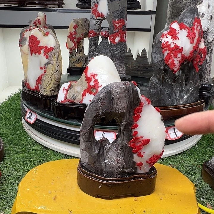 聪***l有机玻璃灵璧石哈哈哈