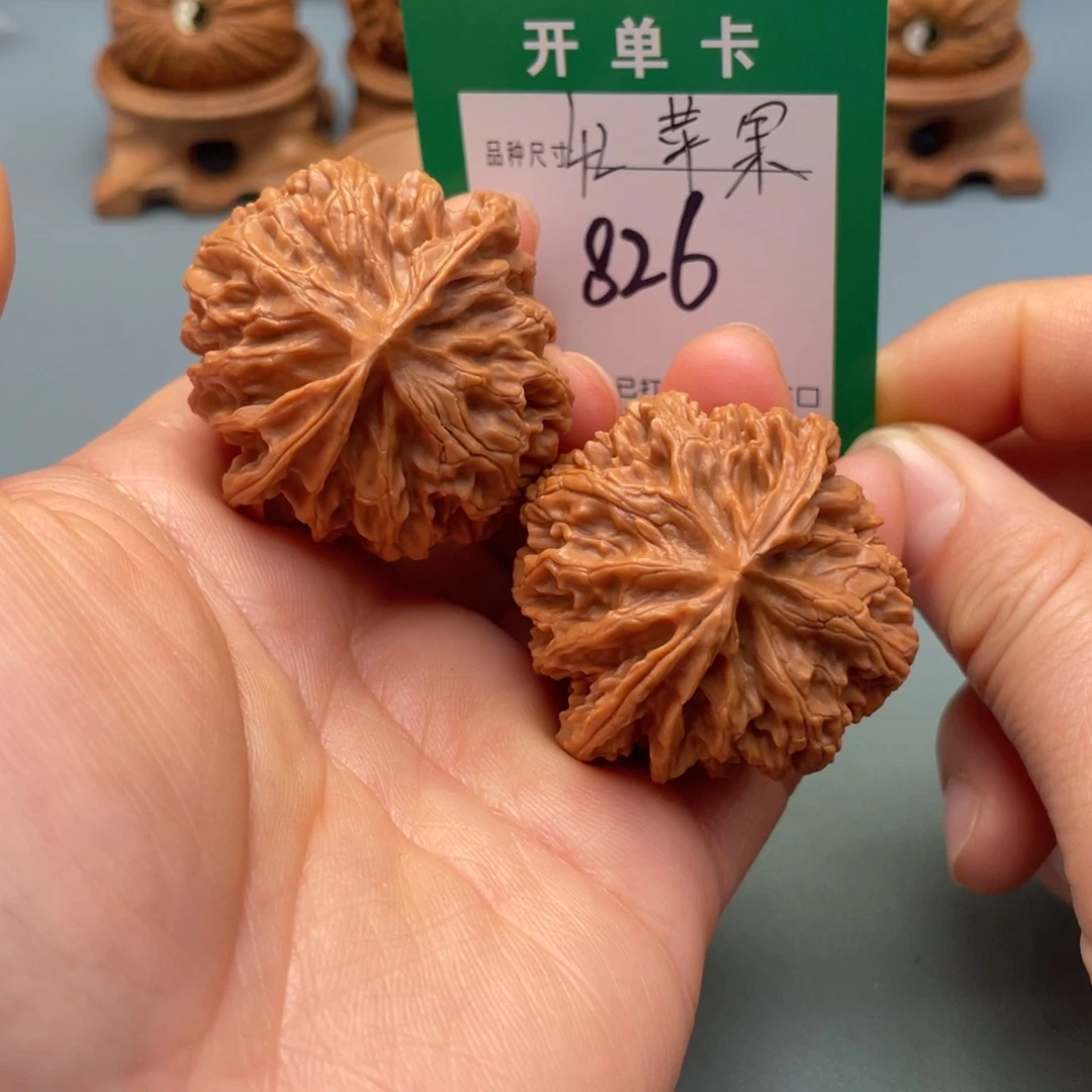 桃核把件文玩核桃