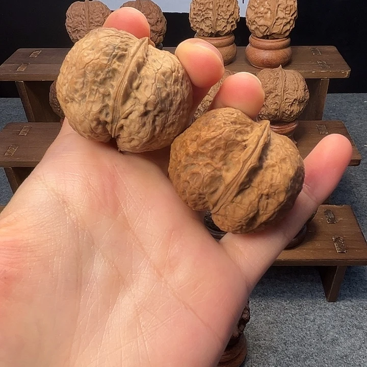 文玩核桃吊坠z秦权40mm