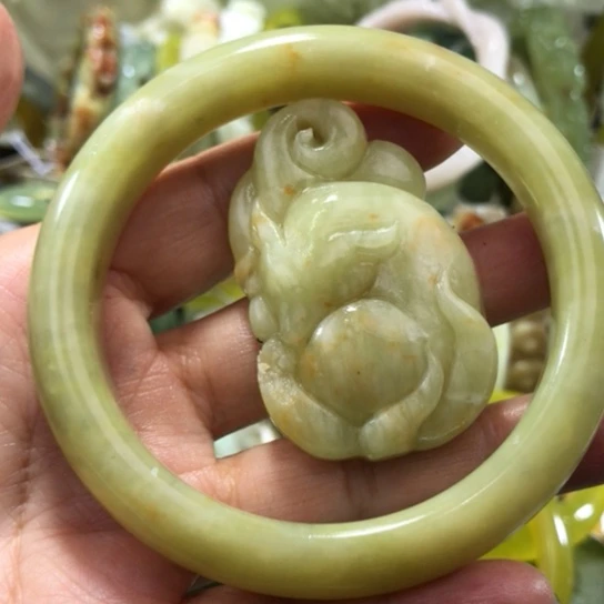 岫玉未镶嵌手镯59.60