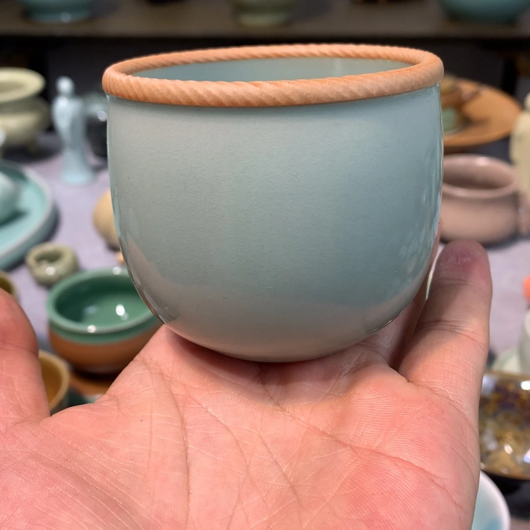 龙泉青瓷手工主人杯